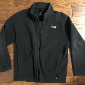 Men’s NorthFace Fleece jacket!